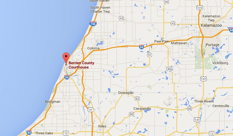 НОВА ПУЦЊАВА У САД: Троје убијено у нападу у судници (ВИДЕО)